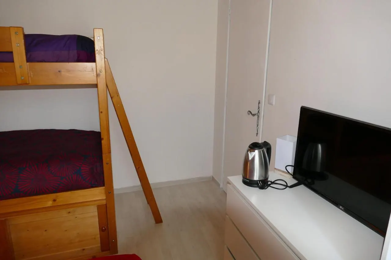 Chambre D'Hotes Des Jardins Fleuris Bed & Breakfast Quintenas