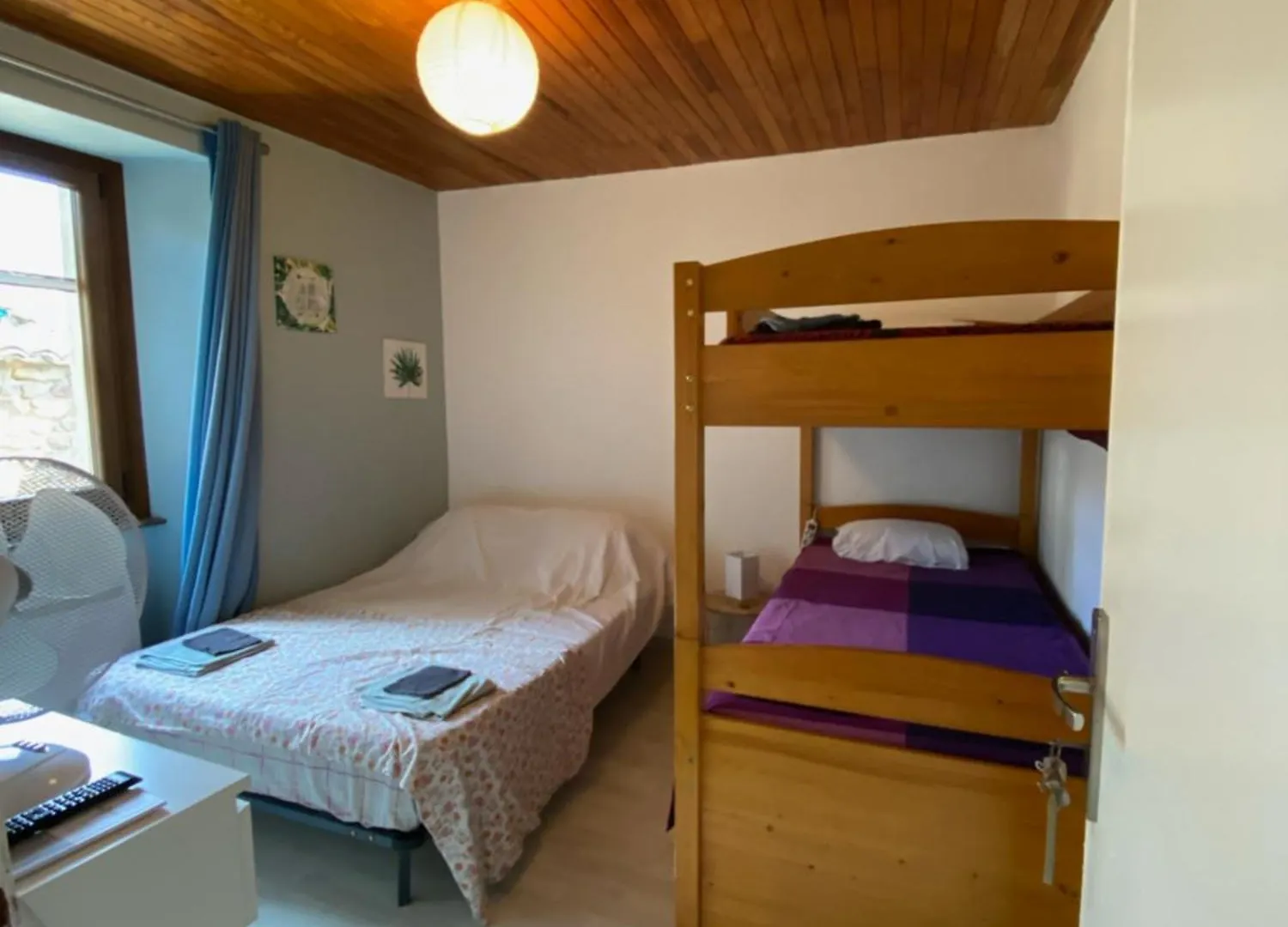Chambre D'Hotes Des Jardins Fleuris Bed & Breakfast Quintenas France